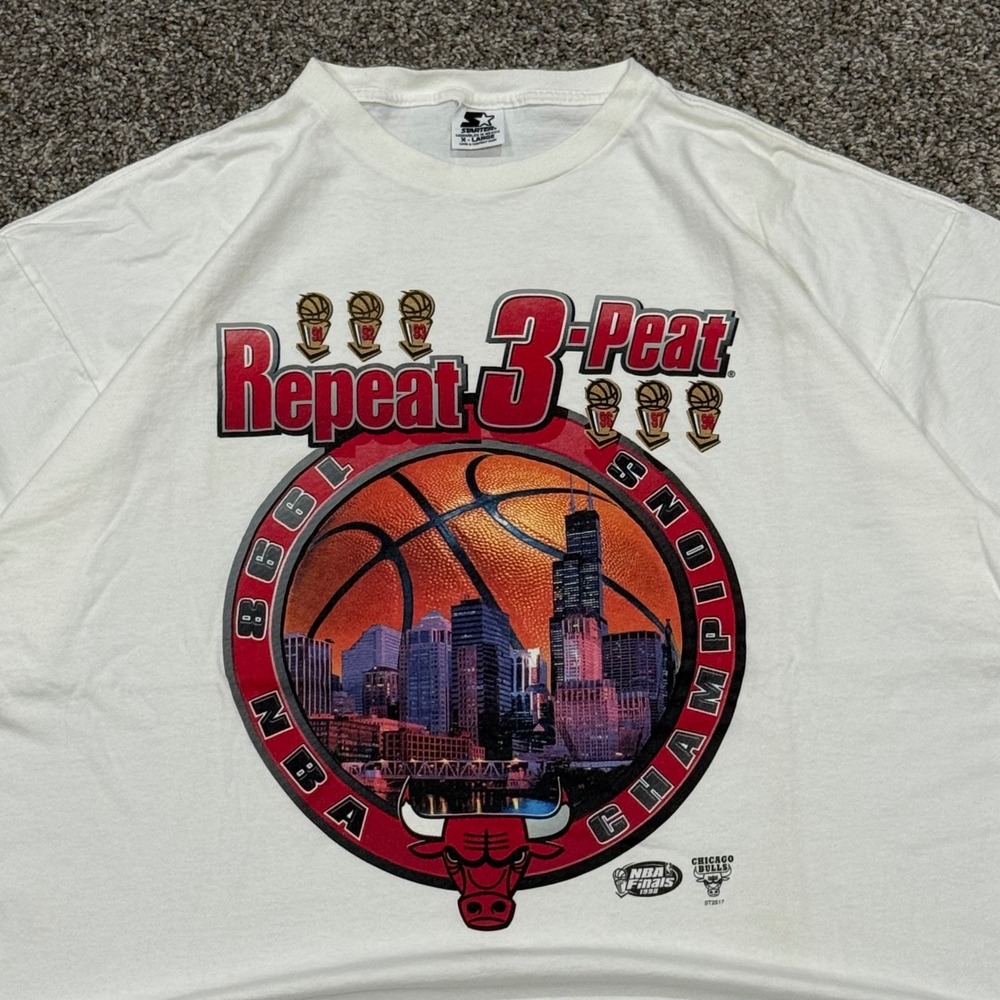 Vintage 1998 Starter Chicago Bulls 3-Peat NBA‎ Finals Champions T-Shirt Mens XL